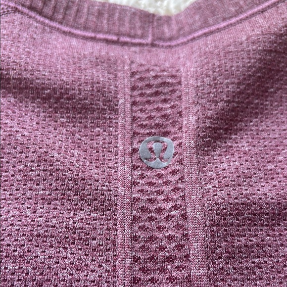 Lululemon Swiftly Tech Short Sleeve Top - Picture 3 of 4